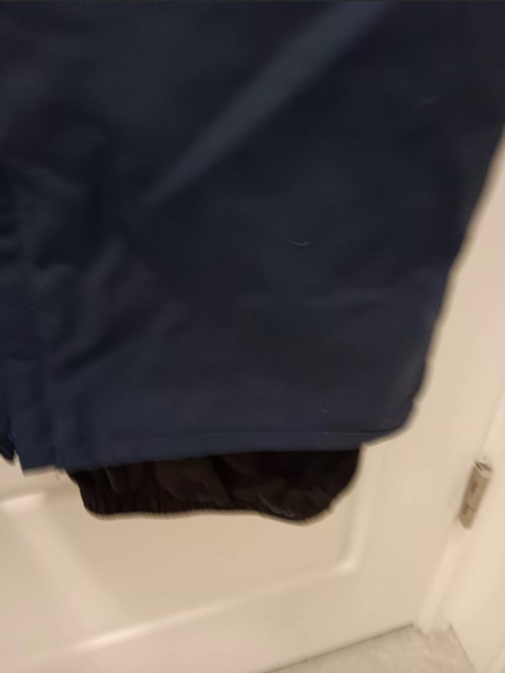 Men's Burton Ski / Snowboard Pants - Picture 7 of 12